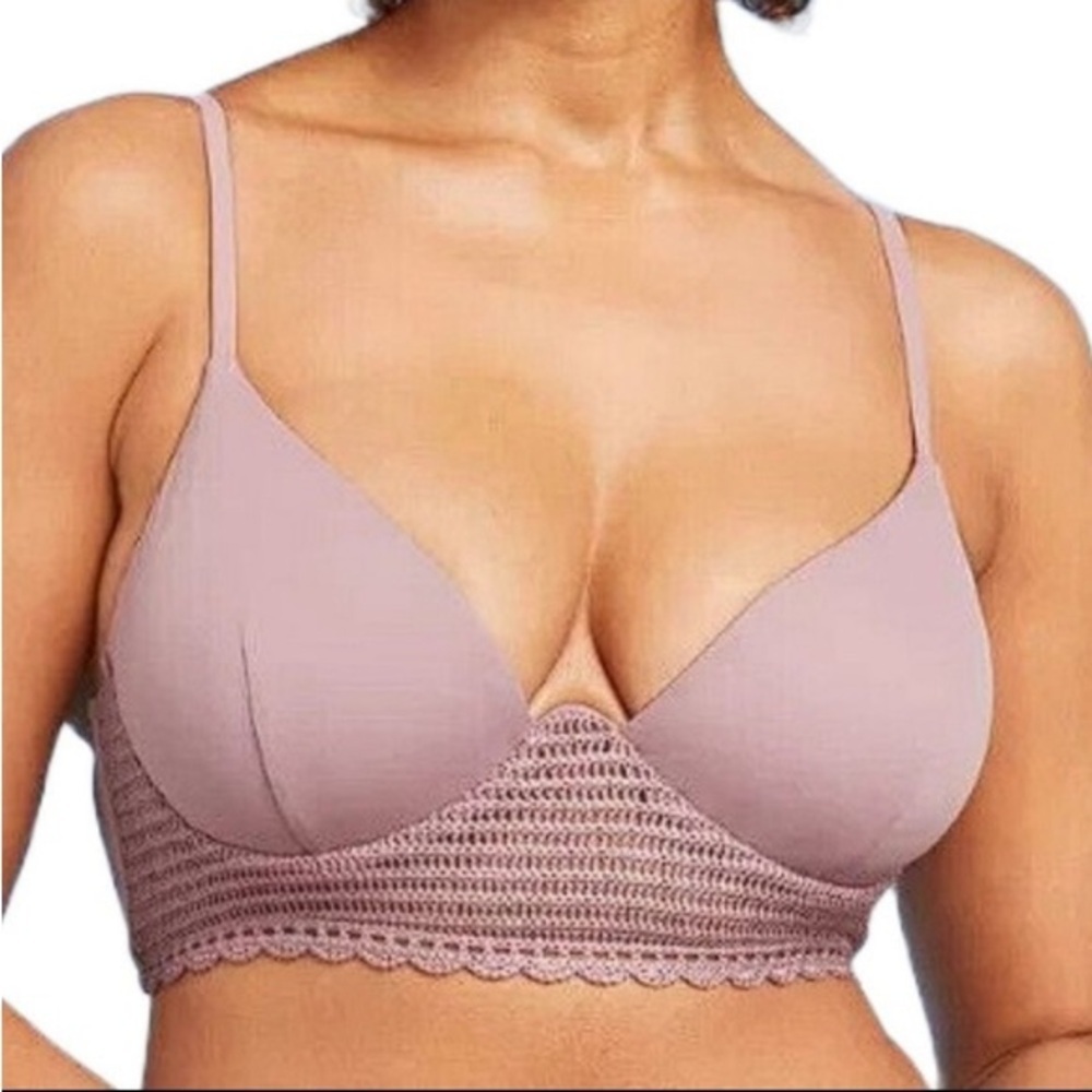 Shade and shore NWT purple crochet bikini top 36D